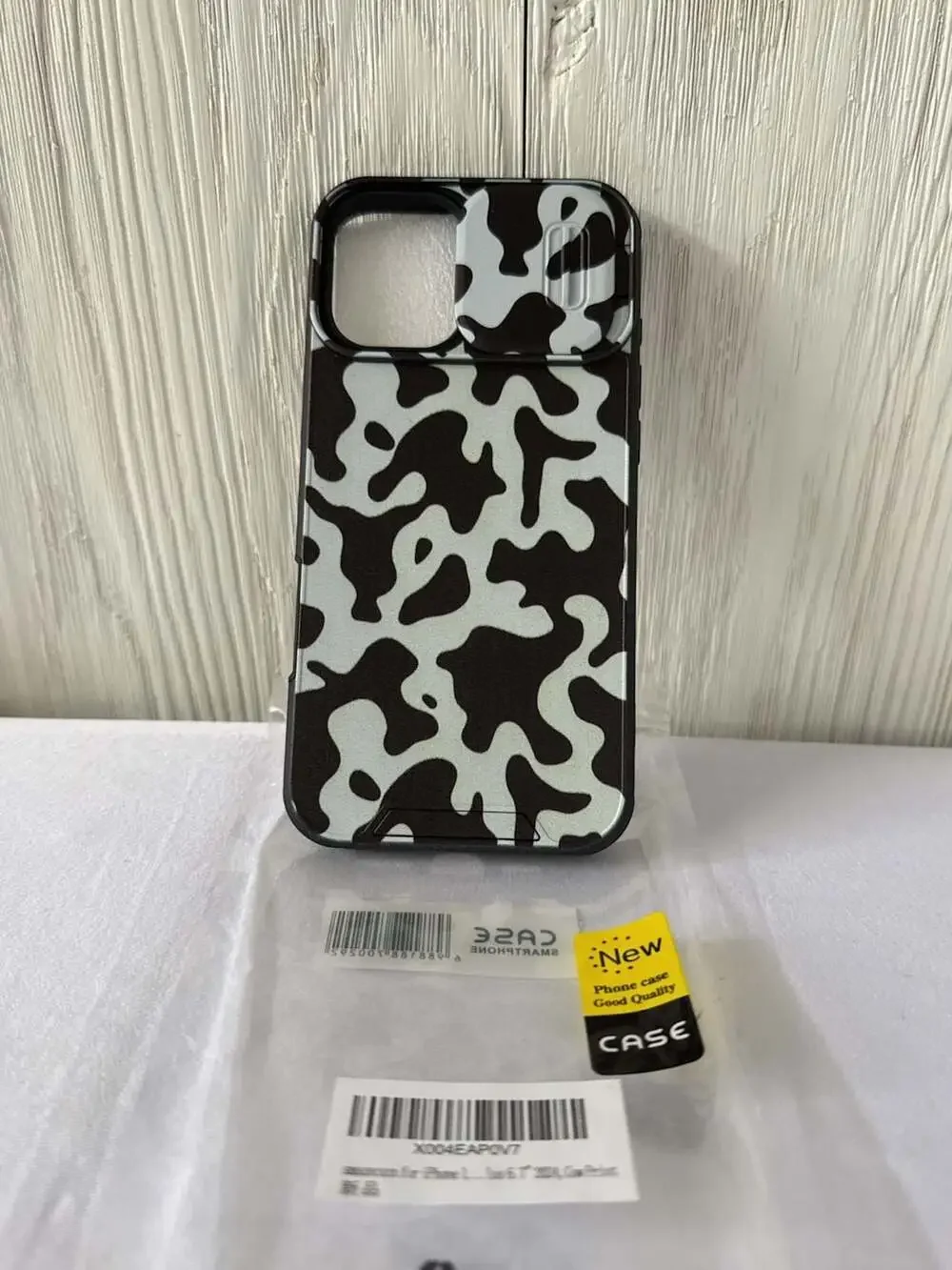 Cow Print Protective Smartphone Case for iPhone 16 Plus (6.7-inch) (b19)